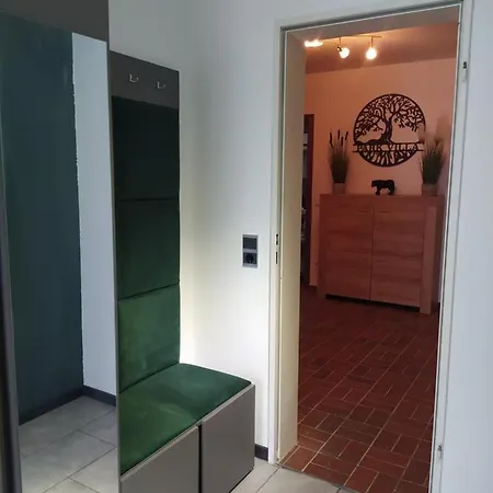 Park Villa Ferienwohnung Mit Pool Und 3 Schlafzimmer Uelzen Exterior photo