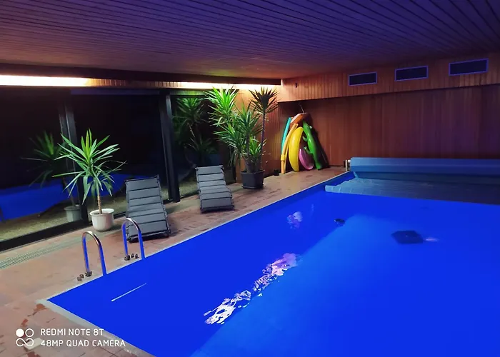 Park Villa Ferienwohnung Mit Pool Und 3 Schlafzimmer